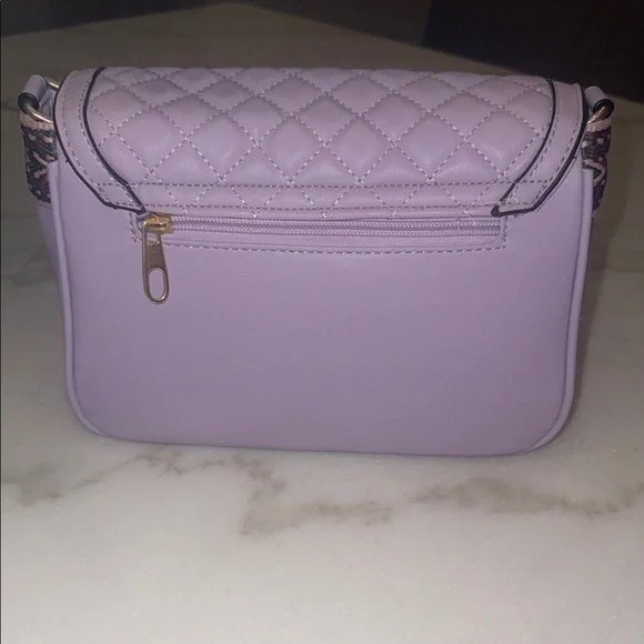 Lavender Quilted Women's Bag - Picture 3 of 11